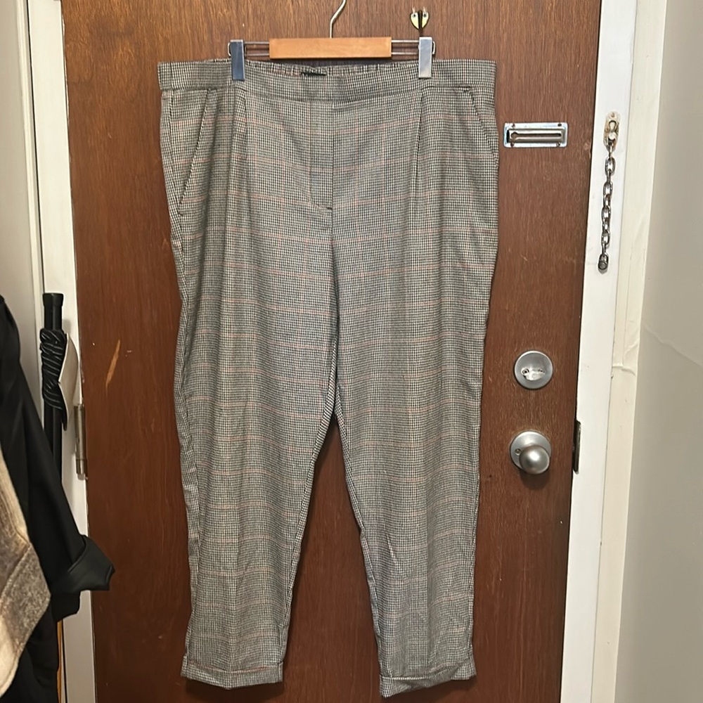 Reitmans Pull On Plaid Pants